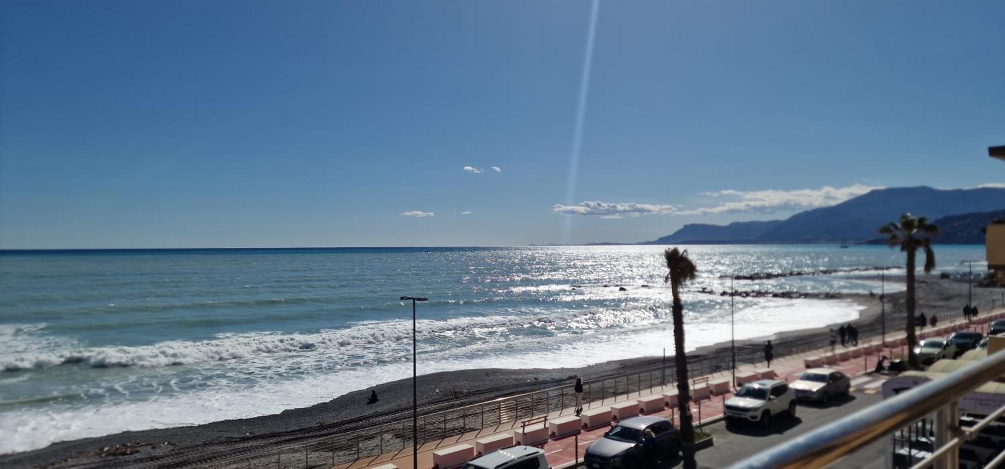 Mare Blu Apartment Ventimiglia Exterior photo